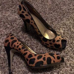 Guess by Marciano leopard peep toe heels size 6
